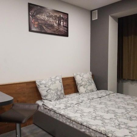 Апарт-Сервис S1 Uzhhorod Ngoại thất bức ảnh